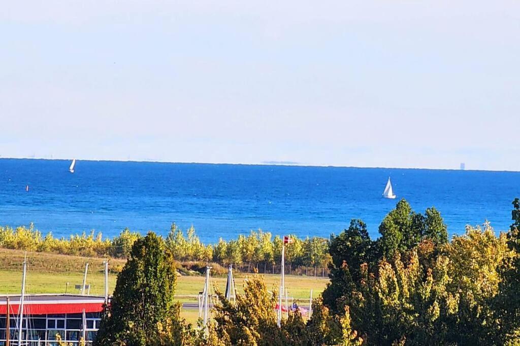 Lakeview Condo In Downtown With Free Parking. Toronto Eksteriør bilde